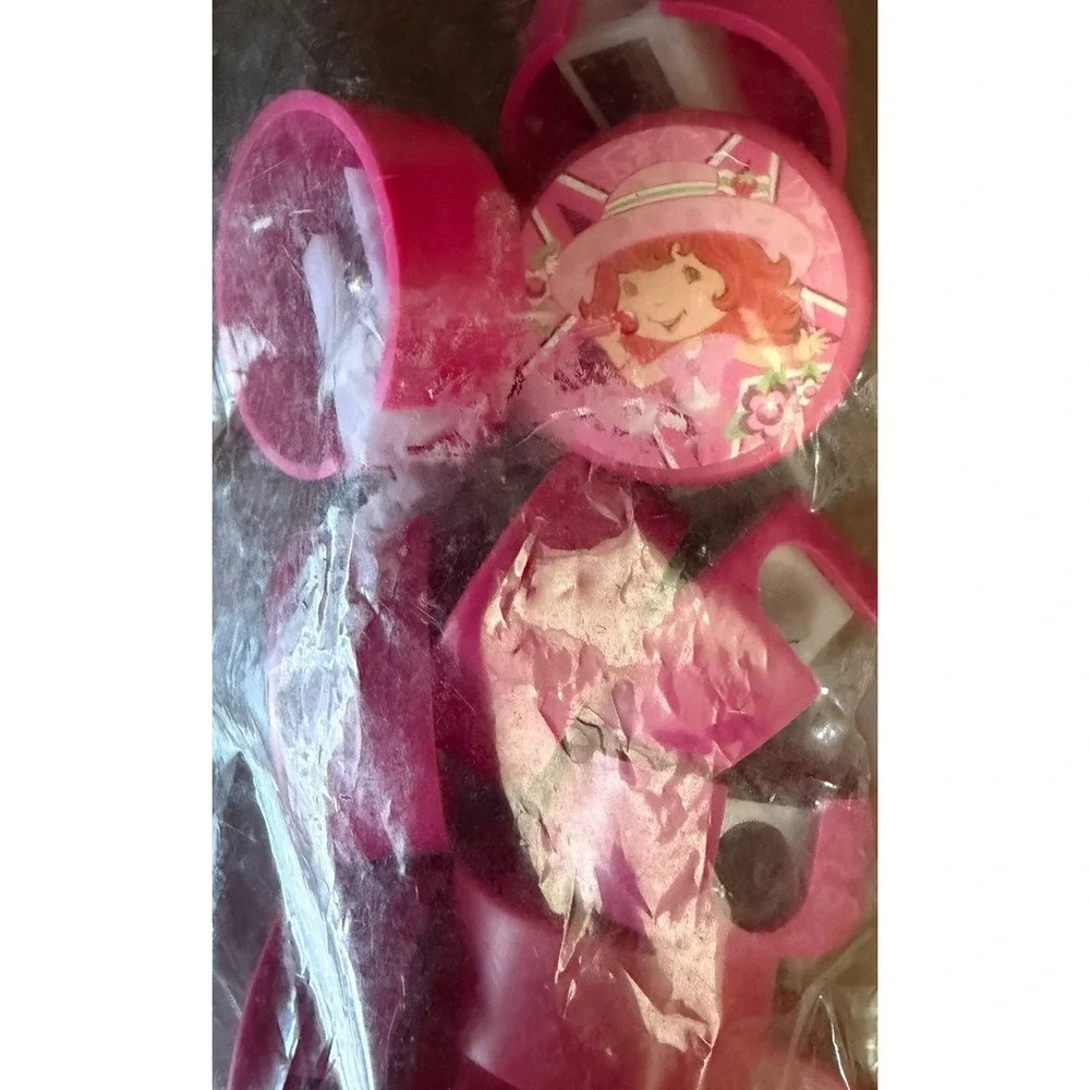 Vintage Strawberry Shortcake Pencil Sharpeners‎ Lot 12 Party Favors 2000's Y2K